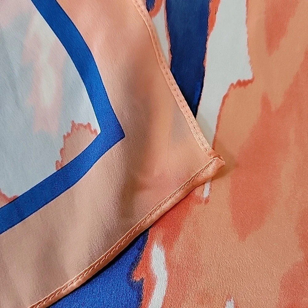 Scoop‎ Square Silk Satin Scarf Abstract Print Chic Luxury Mod Preppy Statement